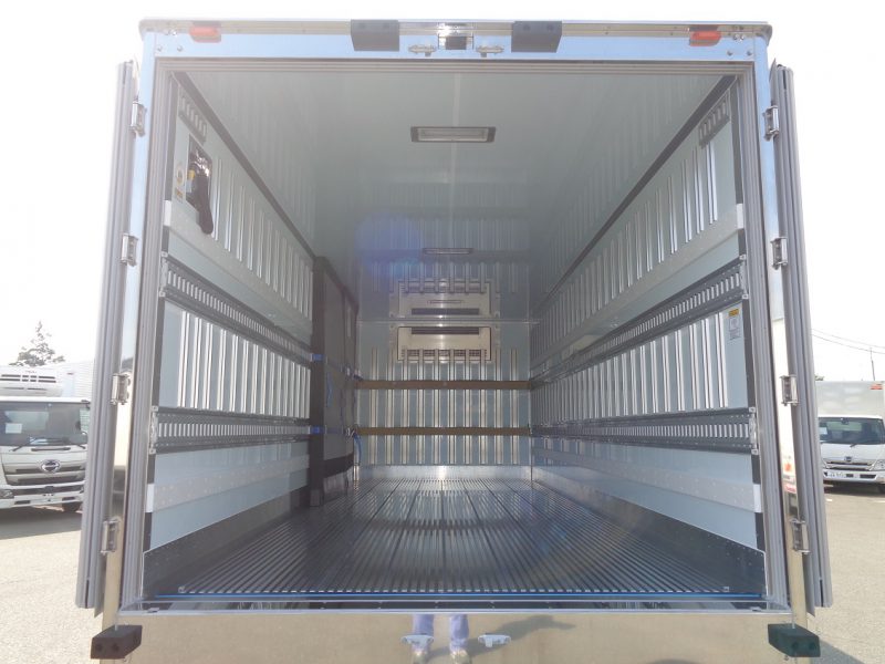 日野 中型トラック 冷凍車ワイドエアサス格納PG付(キーストン・スタンバイ) 画像