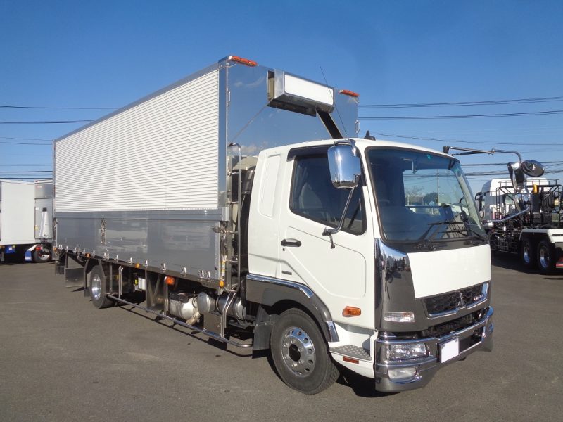 三菱 中型トラック 保冷ウィング(2ｔ)6.7mカスタム 画像
