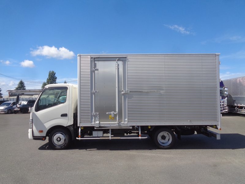 日野 小型トラック ドライバン(ワイド・ロング) 画像