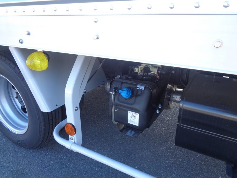 三菱 小型トラック ドライバンはね上げPG付(ワイド・ロング) 画像