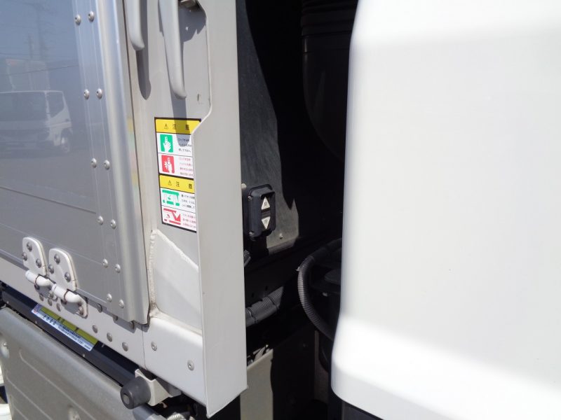 いすゞ 大型トラック ウィングエアサスハイルーフ格納PG付(デフロック付)鉄板張 画像