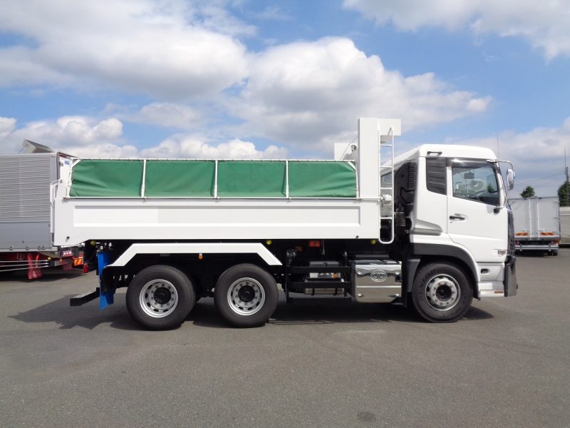 日産UD 大型トラック ダンプ土砂(5.1m)リターダー付 画像
