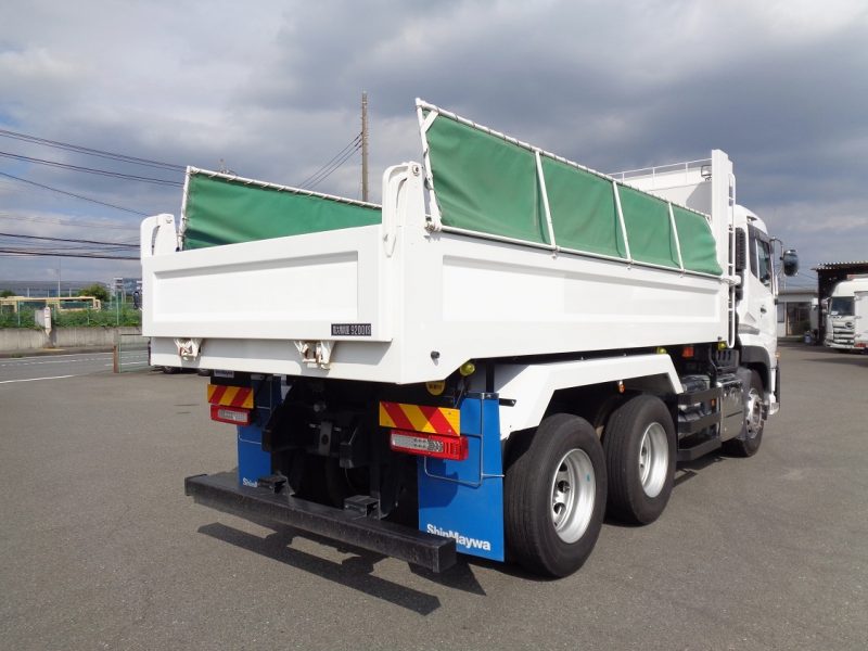 日産UD 大型トラック ダンプ土砂(5.1m)リターダー付 画像