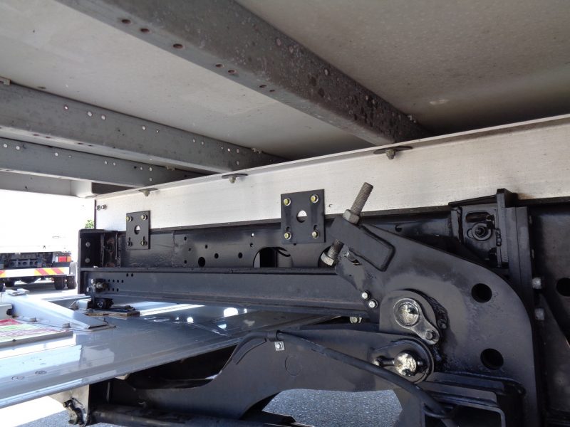 三菱 中型トラック 冷凍車ワイド格納PG付(スタンバイ付)断熱100mm 画像