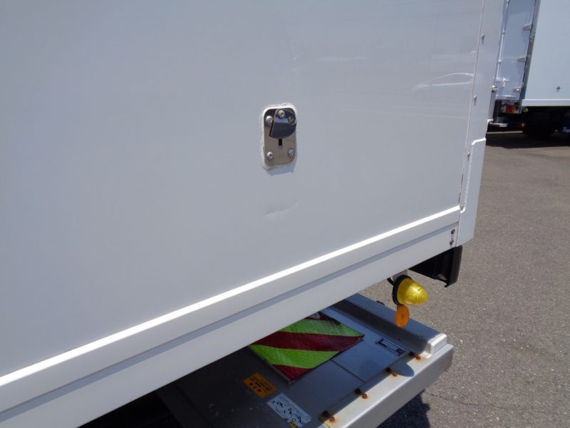 三菱 中型トラック 冷凍車ワイド格納PG付(スタンバイ付)断熱100mm 画像
