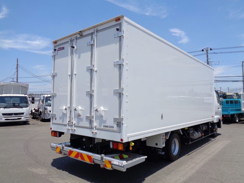 三菱 中型トラック 冷凍車ワイド格納PG付(スタンバイ付)断熱100mm 画像