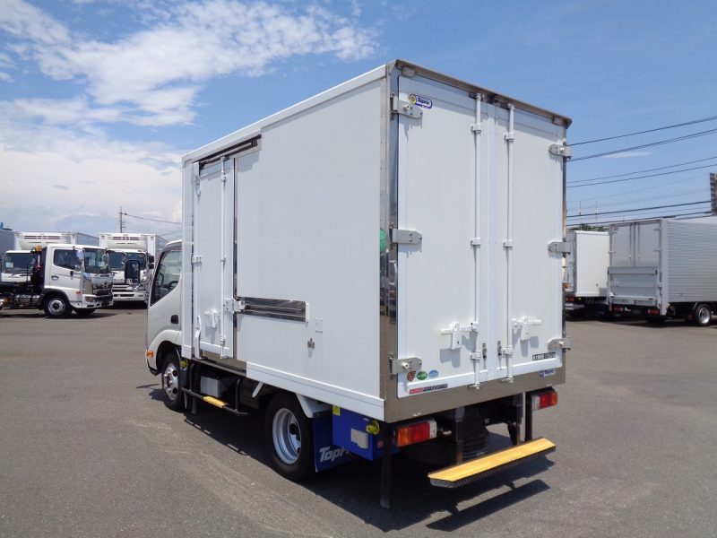 日野 小型トラック 冷凍車低温(スタンバイ付)5ｔ未満 画像