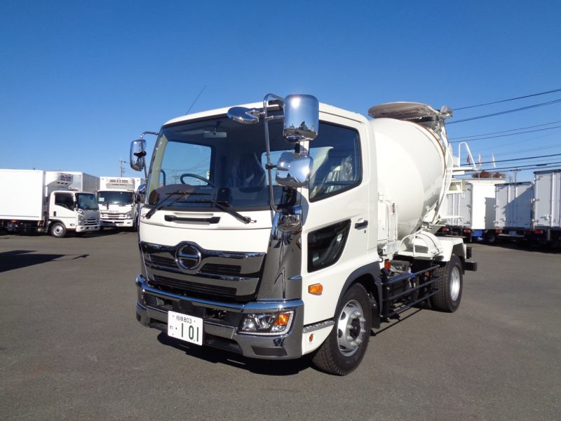 日野 大型トラック 増tミキサー3.2m3 画像