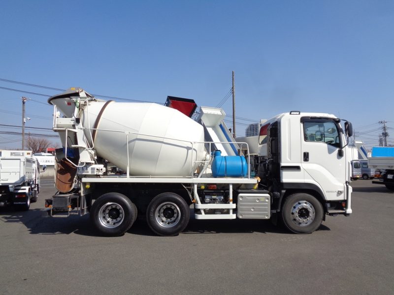 いすゞ 大型トラック ミキサー4.2m3(カヤバ) 画像