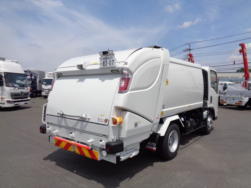 ニッサン 小型トラック 塵芥車(プレス式)5.9m3 画像