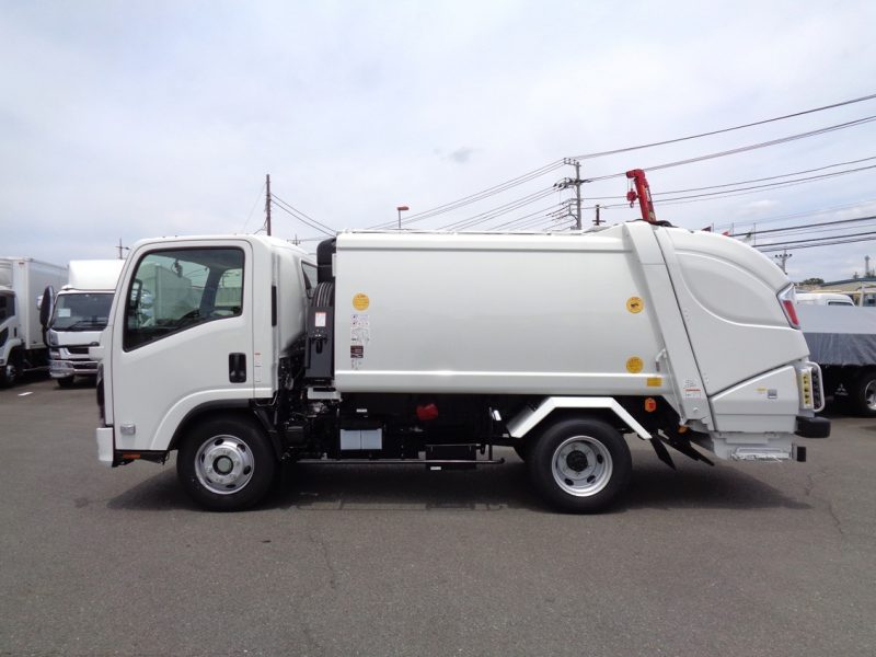 ニッサン 小型トラック 塵芥車(プレス式)5.9m3 画像