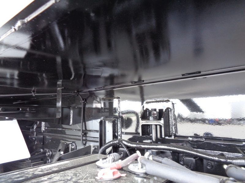 ニッサン 小型トラック 塵芥車(プレス式)5.9m3 画像