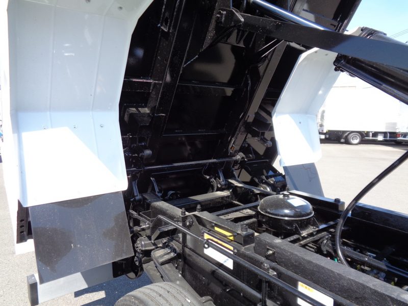 三菱 大型トラック 増tダンプ土砂7.7t 画像