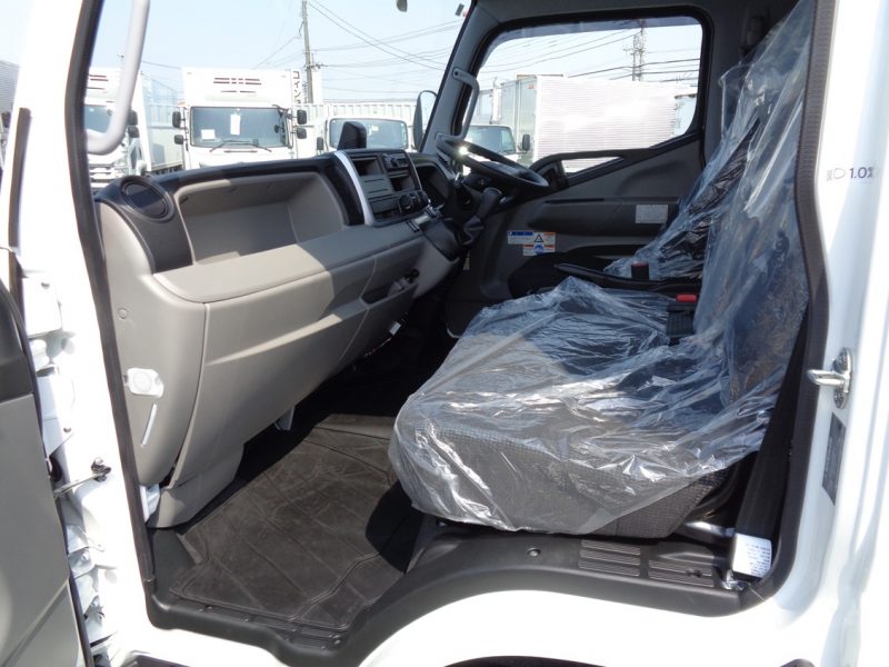三菱 小型トラック タダノ6段ラジコン付 画像