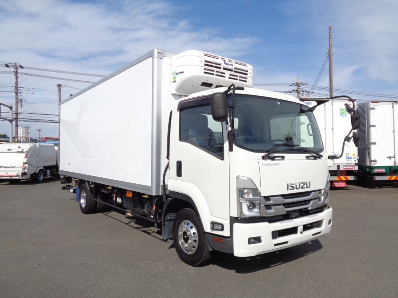 いすゞ 中型トラック 冷凍車PG付 画像