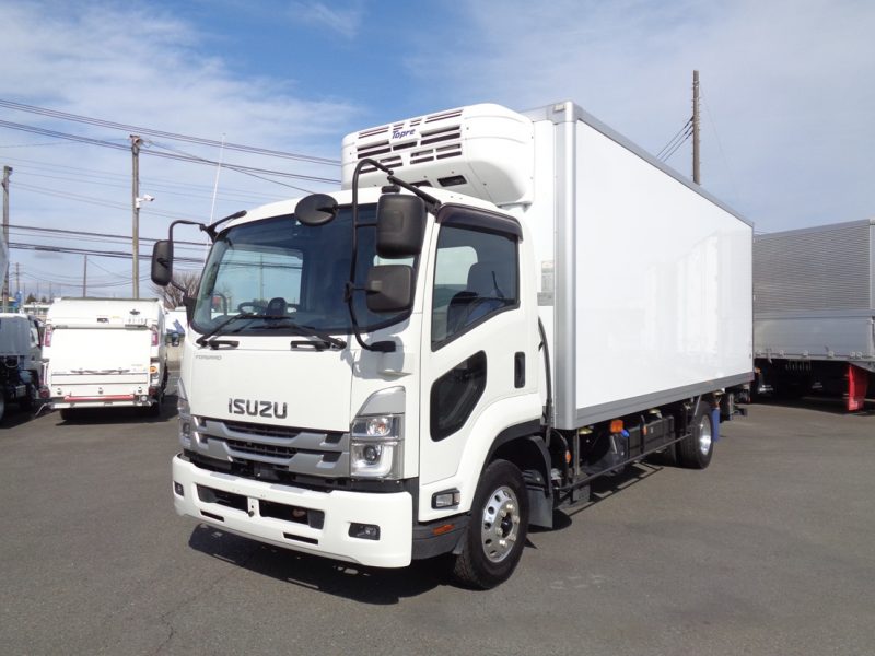 いすゞ 中型トラック 冷凍車PG付 画像