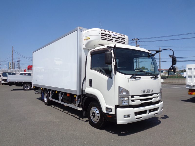 いすゞ 中型トラック 冷凍車エアサス格納PG付(RHシステム) 画像