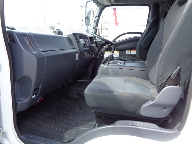 日産UD 中型トラック ウィングワイドエアサスハイルーフ格納PG付 画像