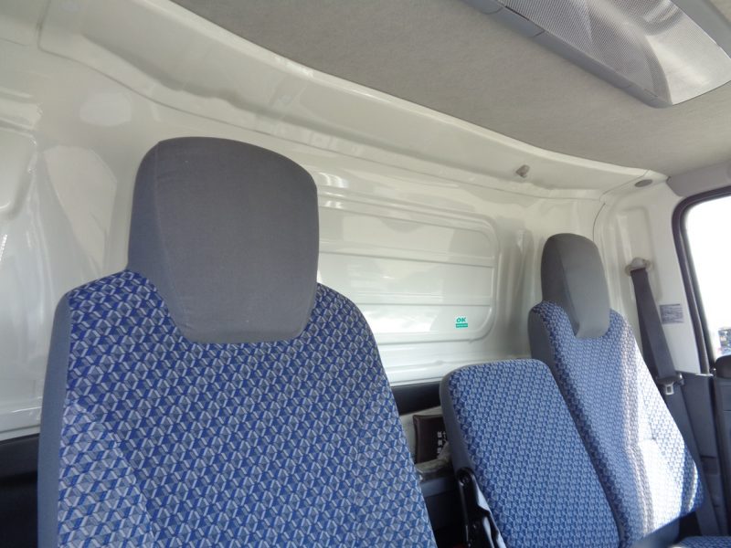 いすゞ 小型トラック 冷凍車中温格納PG付(5.5m)加温付 画像