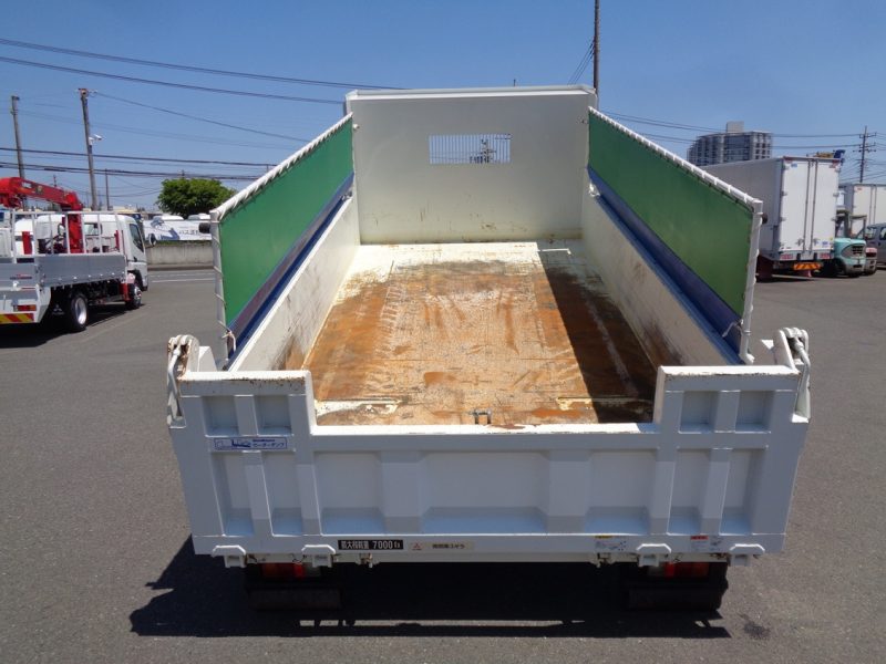 三菱 大型トラック 増tセフティーダンプ(7.0t)4.0m 画像