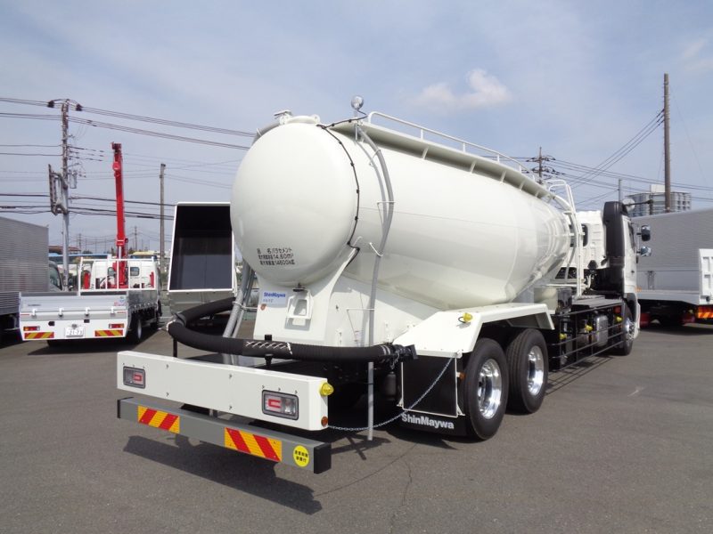 日野 大型トラック バラセメントエアサス 画像