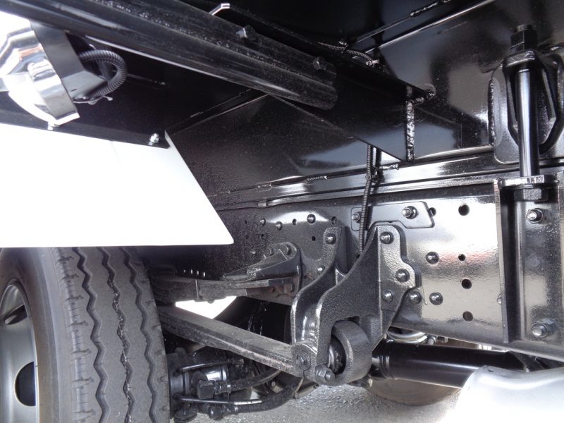 三菱 中型トラック 塵芥車(プレス式)8.7m3 画像