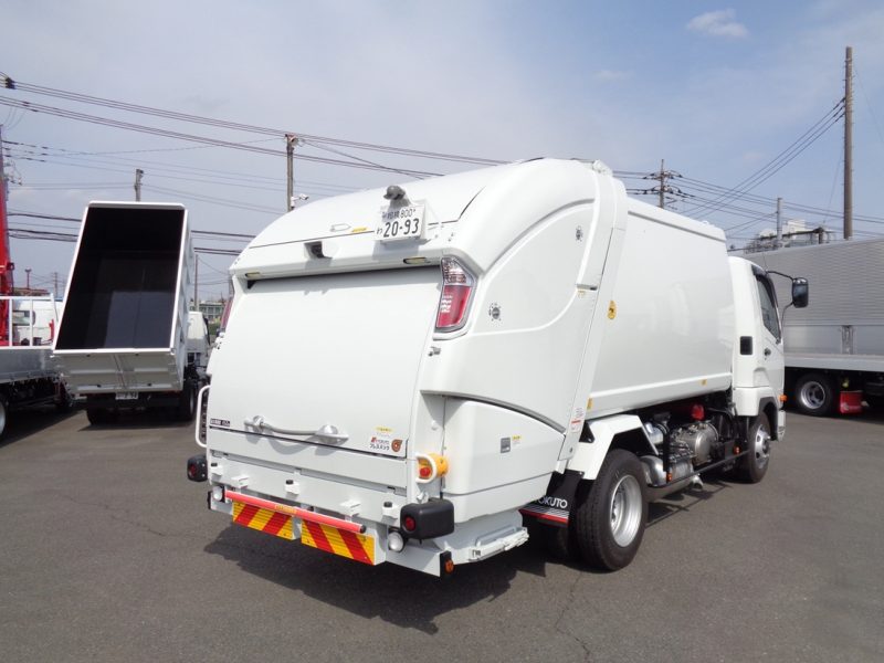 三菱 中型トラック 塵芥車(プレス式)8.7m3 画像