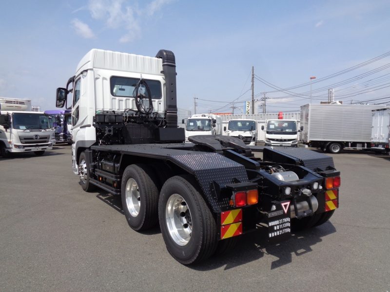 三菱 大型トラック トラクタハイルーフ18ｔ(シフトパイロット)2デフ 画像