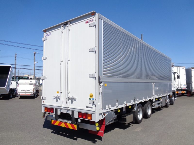 三菱 大型トラック ウィングエアサスハイルーフ 画像