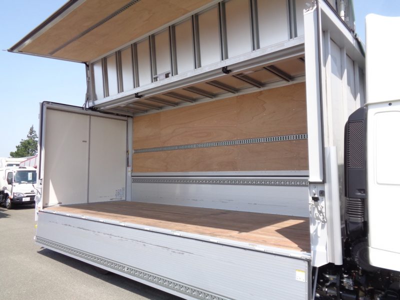 日野 中型トラック ウィングワイドエアサスハイルーフ格納PG付 画像