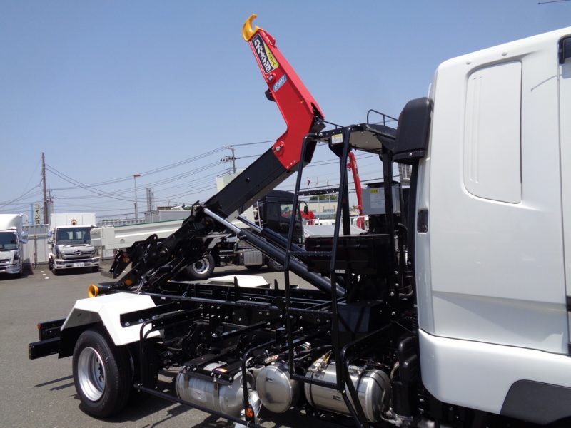三菱 中型トラック フックロール 画像