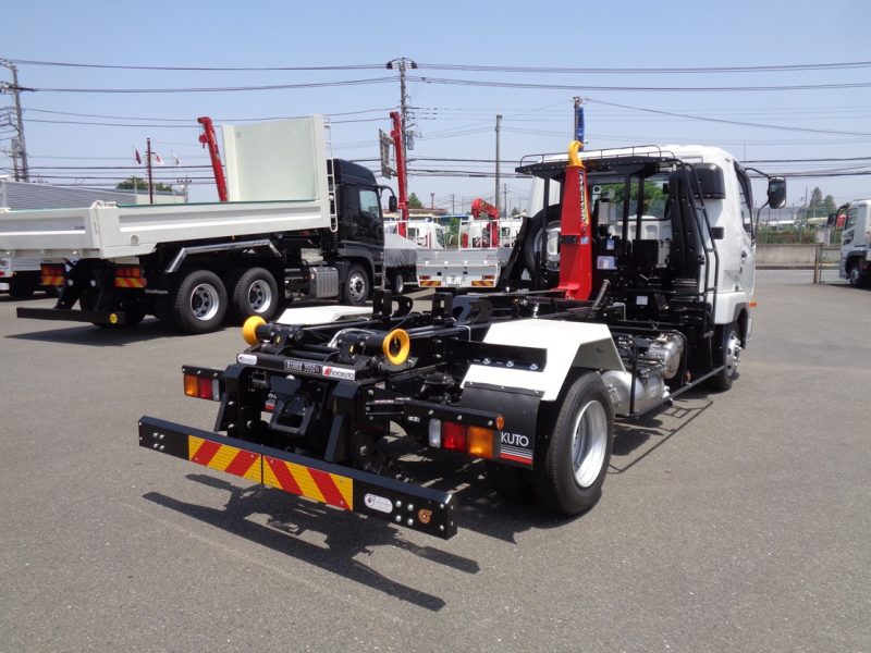 三菱 中型トラック フックロール 画像