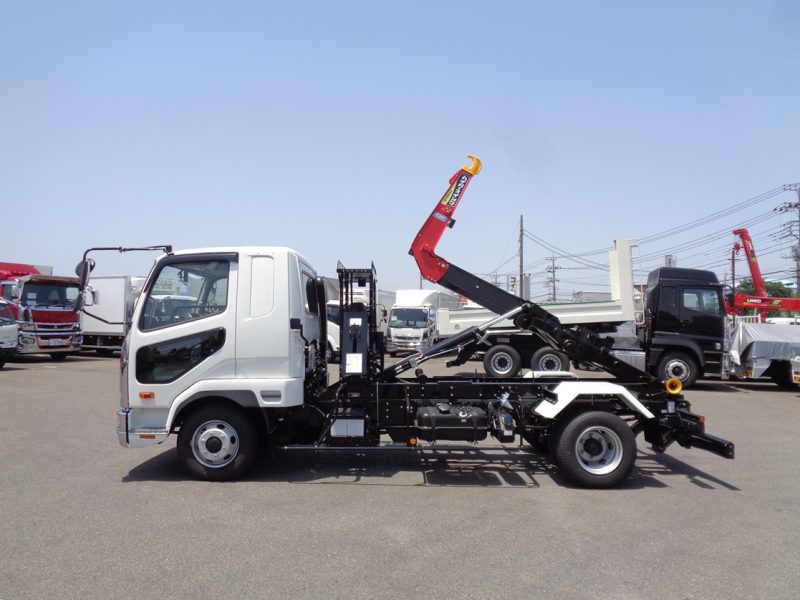 三菱 中型トラック フックロール 画像
