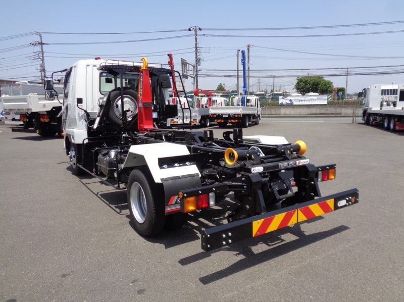 三菱 中型トラック フックロール 画像