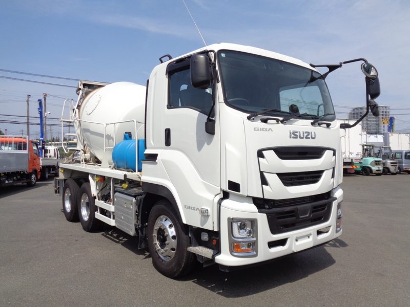 いすゞ 大型トラック ミキサー4.2m3カヤバ 画像