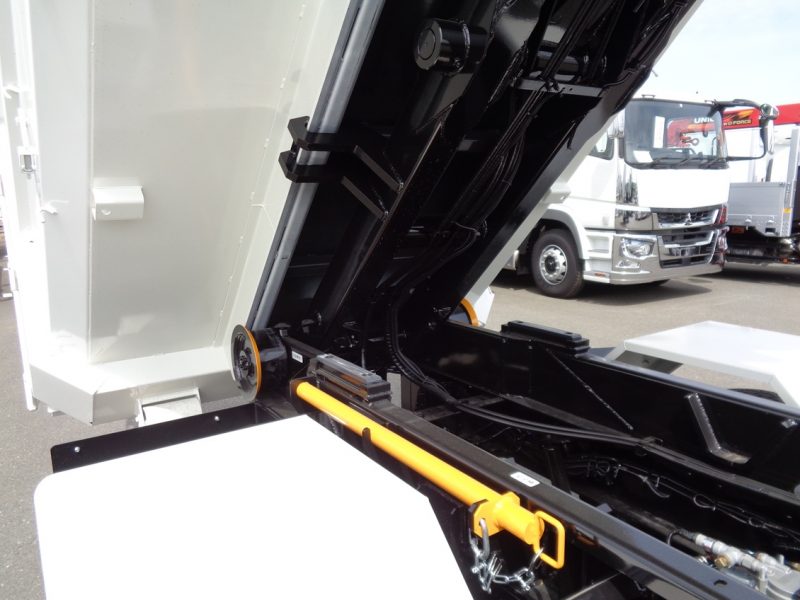 日野 大型トラック 増tロングアームロール8.2t(ロング・ショート切替) 画像