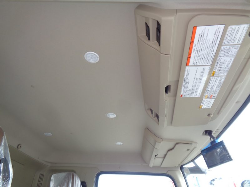 日野 大型トラック 増tロングアームロール8.2t(ロング・ショート切替) 画像