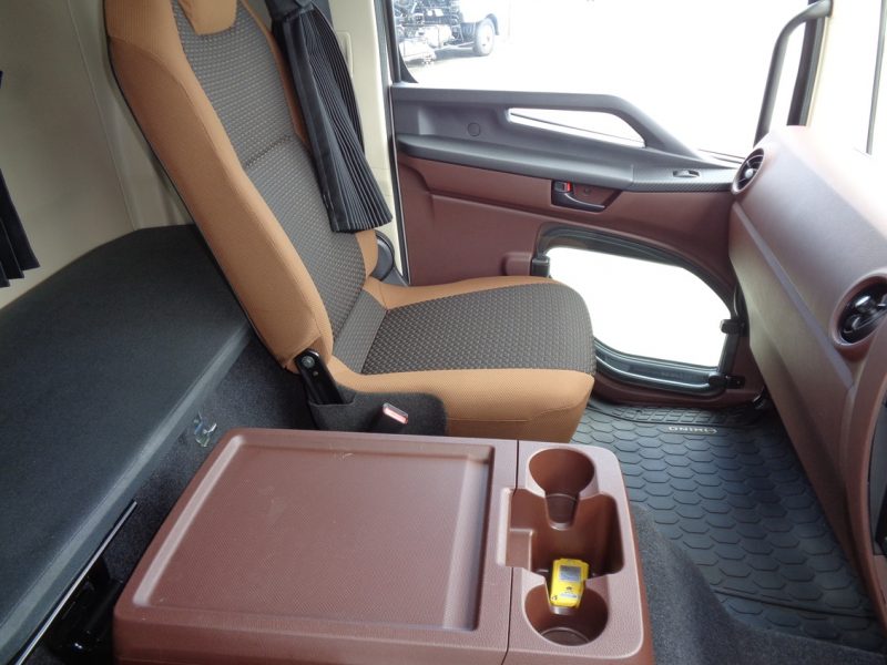 日野 中型トラック 冷凍車ワイド格納PG付 画像