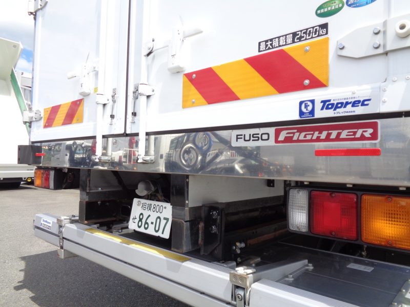 三菱 中型トラック 冷凍車ワイド格納PG付(スタンバイ付) 画像