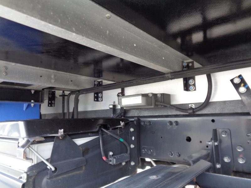三菱 中型トラック 冷凍車ワイド格納PG付(スタンバイ付) 画像