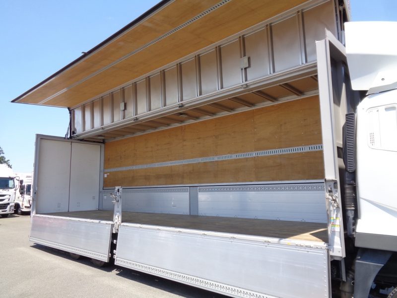三菱 大型トラック ウィングエアサス 画像