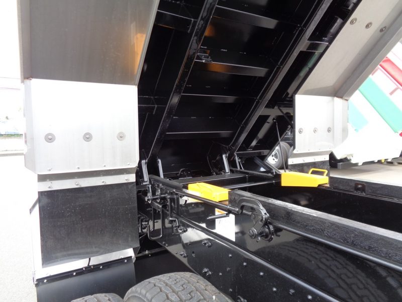三菱 大型トラック 深ダンプハイルーフ 画像
