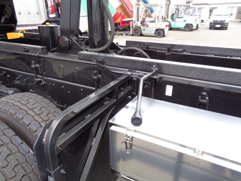 三菱 大型トラック 深ダンプハイルーフ 画像