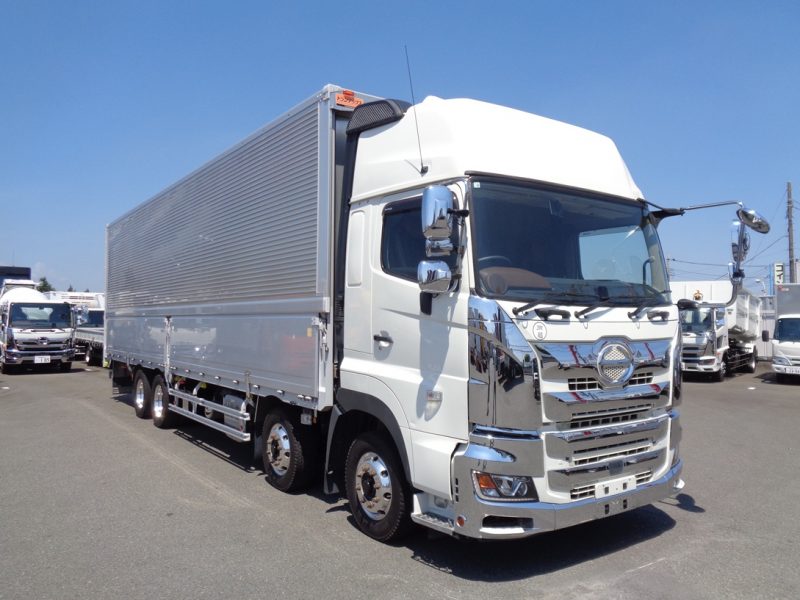 日野 大型トラック ウィングエアサスハイルーフ 画像