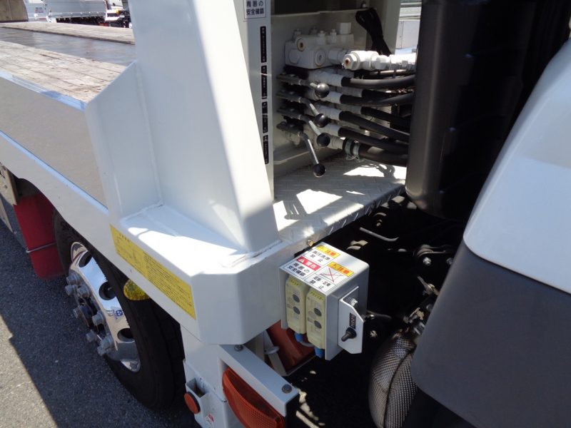 三菱 大型トラック セルフローダ自動歩みオートスライド付(フジタ) 画像