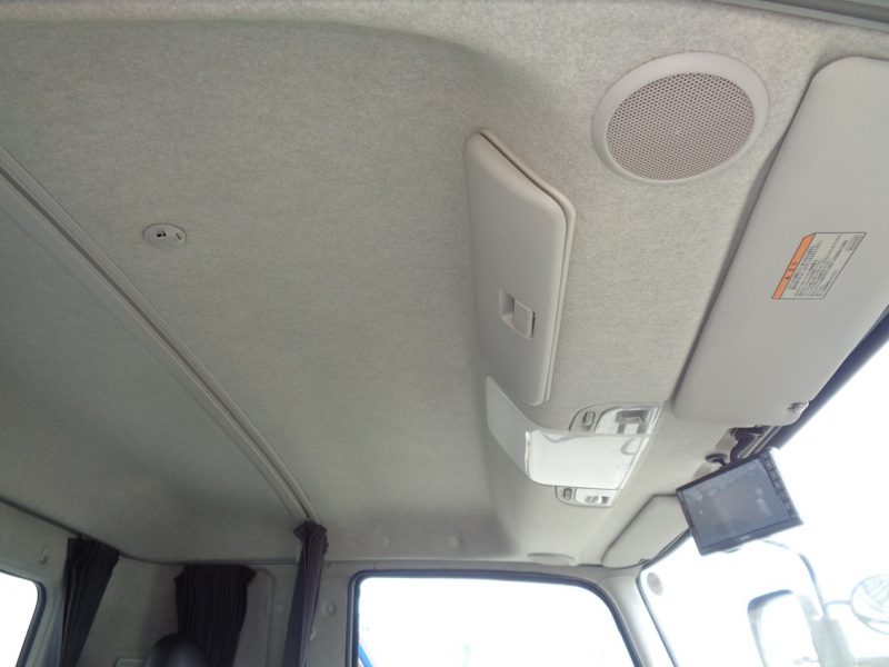 三菱 中型トラック 冷凍車エアサス 画像