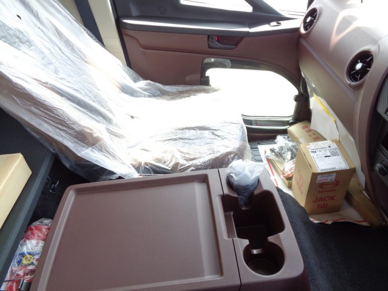 日野 大型トラック 増tロングアームロール8.2t(ロング・ショート切替) 画像