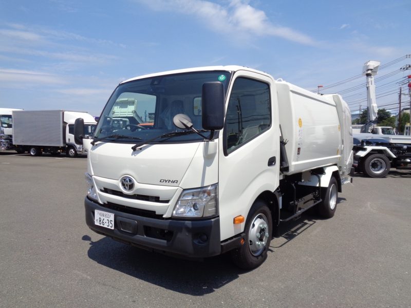 トヨタ 小型トラック 塵芥車(プレス式)5.9m3 画像