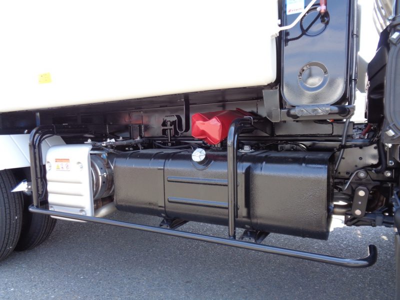 トヨタ 小型トラック 塵芥車(プレス式)5.9m3 画像