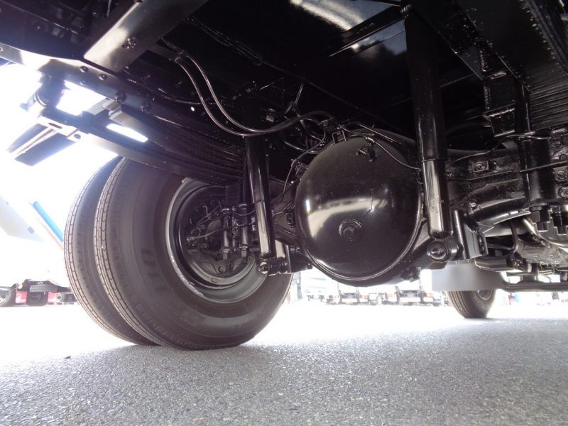 トヨタ 小型トラック 塵芥車(プレス式)5.9m3 画像